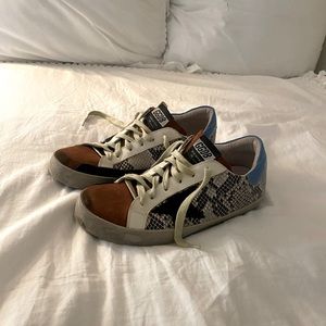 Golden Goose low top sneakers
